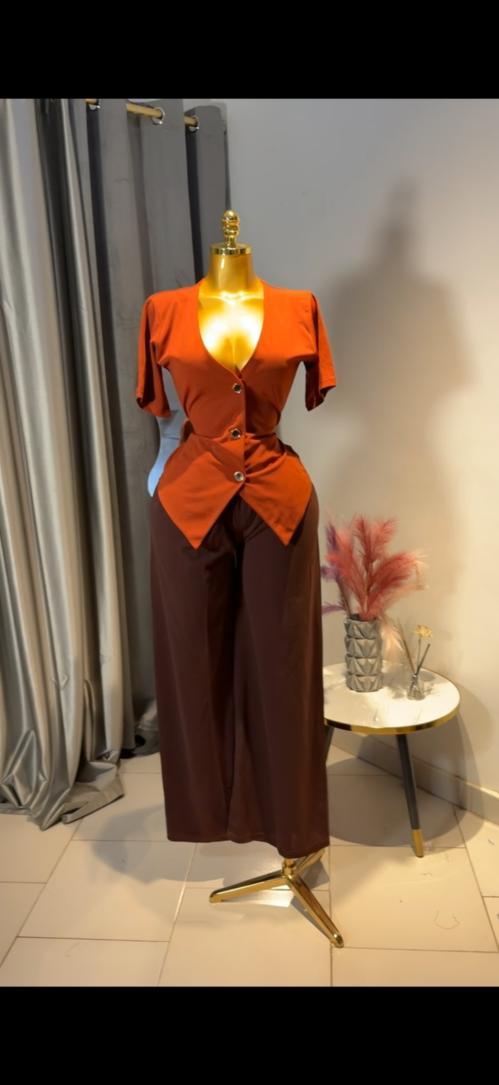 2 pieces set. (Orange & brown)