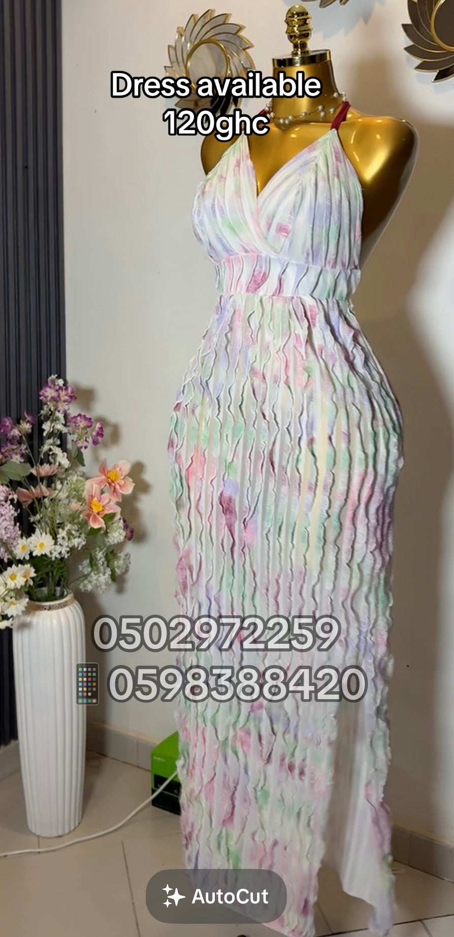 Backless dress