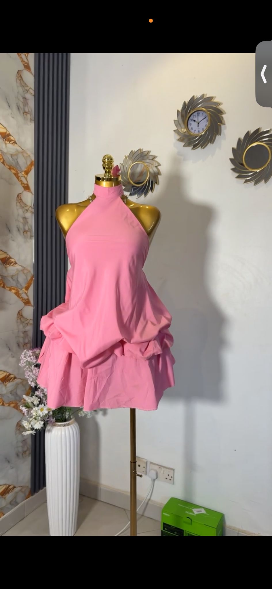 DRESS